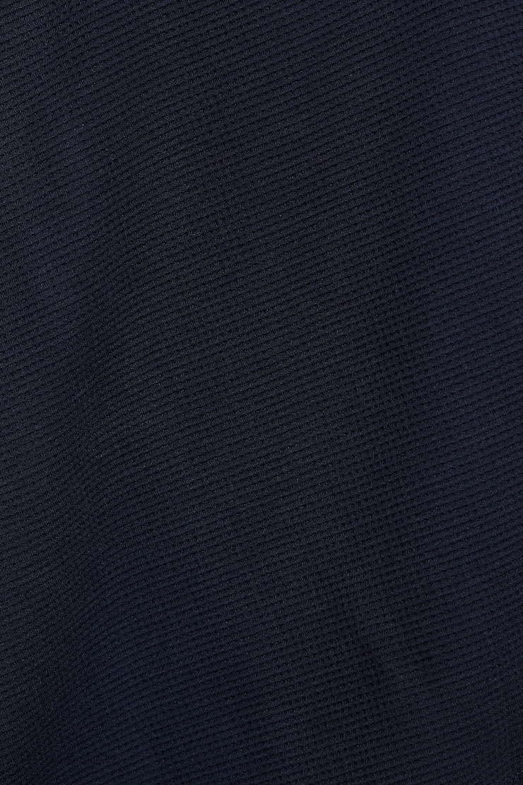 100088845_06G_alt3_1920x2880.jpg