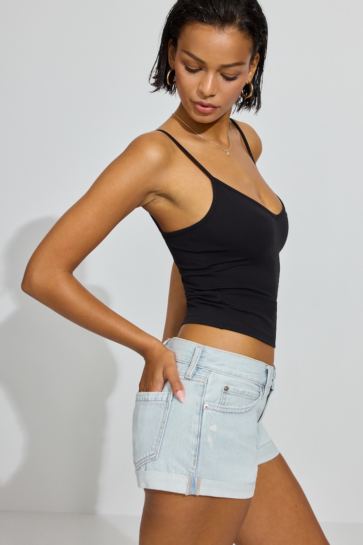 Tess Blue