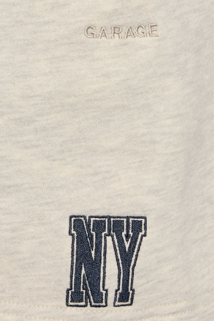 100096706_83S_alt4_1920x2880.jpg