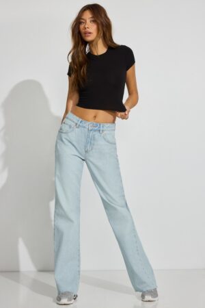 '90s Straight Jeans