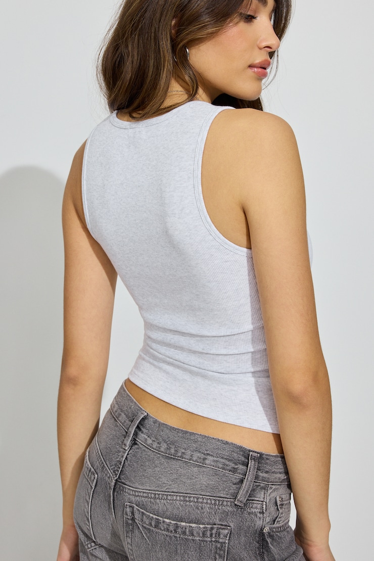 100097284_69I_alt3_1920x2880.jpg