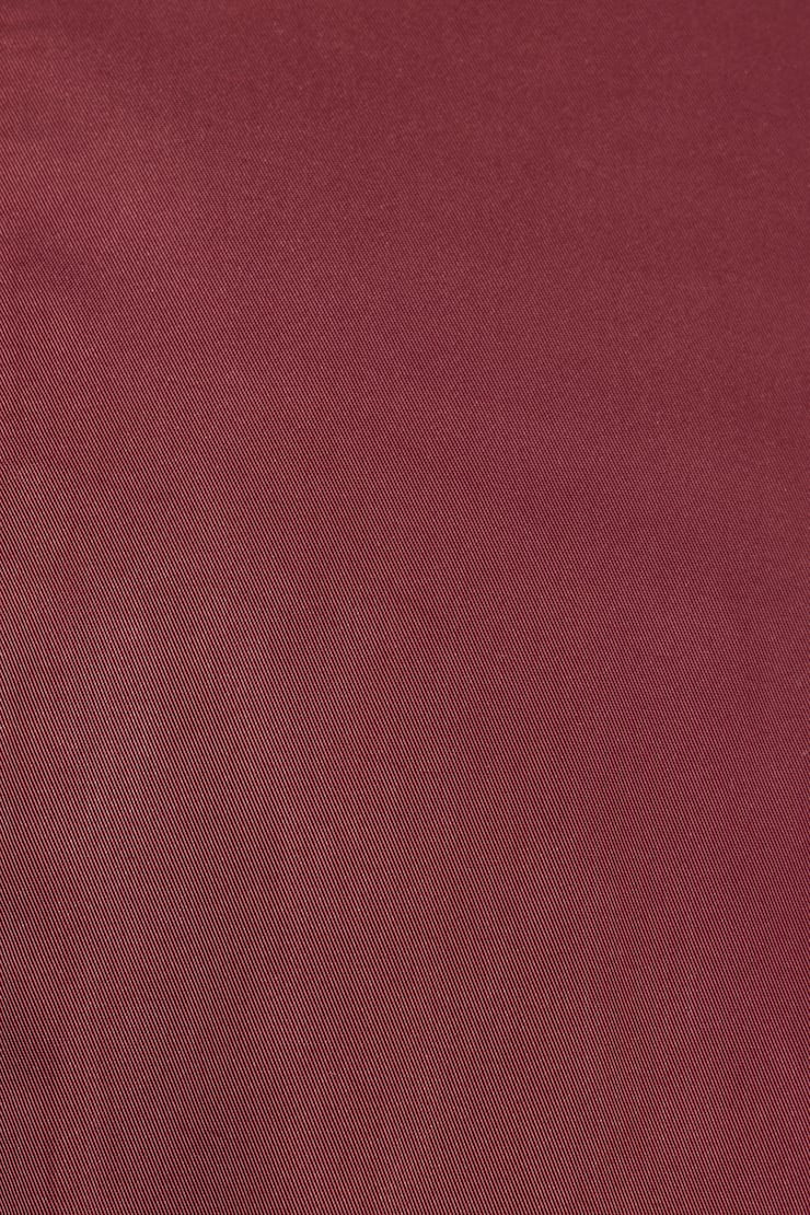 100098098_0ES_alt10_1920x2880.jpg