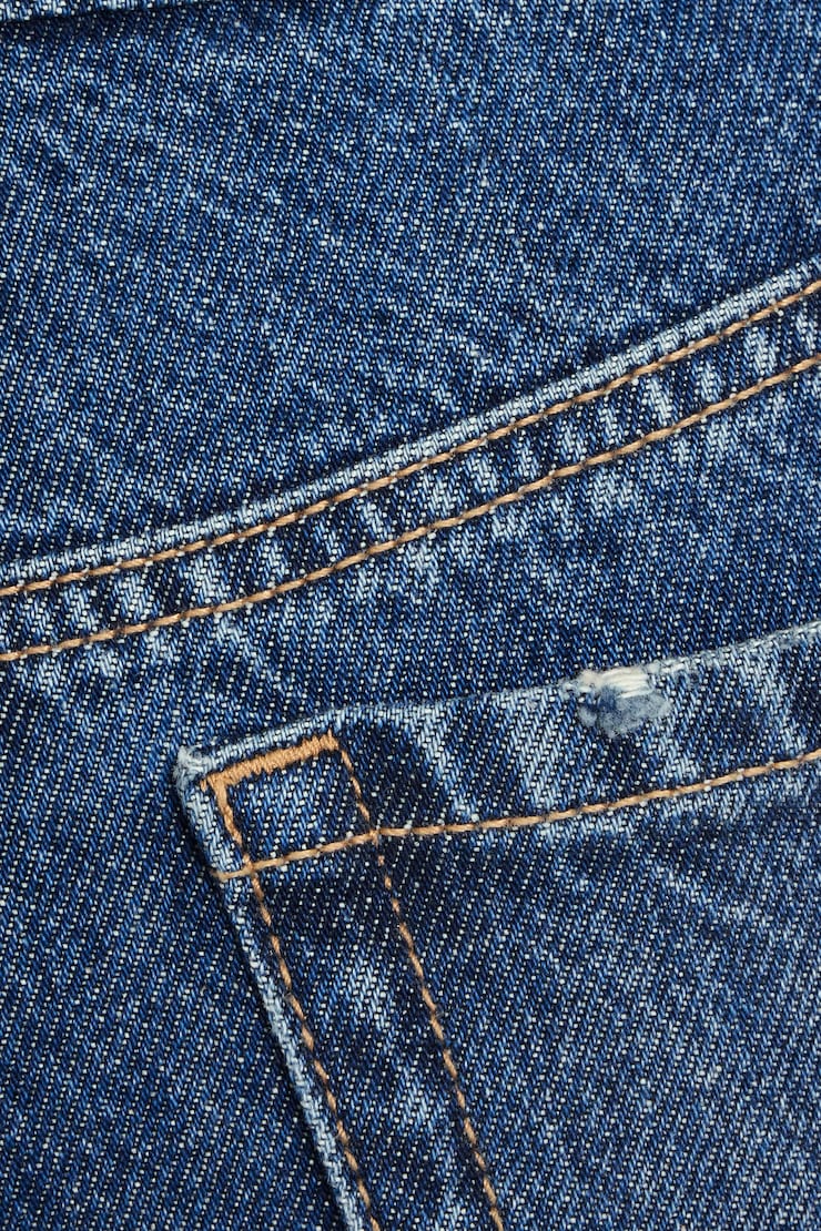 100099579_07K_alt3_1920x2880.jpg