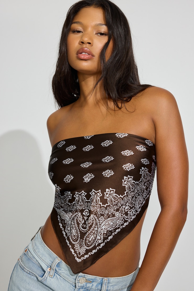 100099922_8BD_alt2_1920x2880.jpg