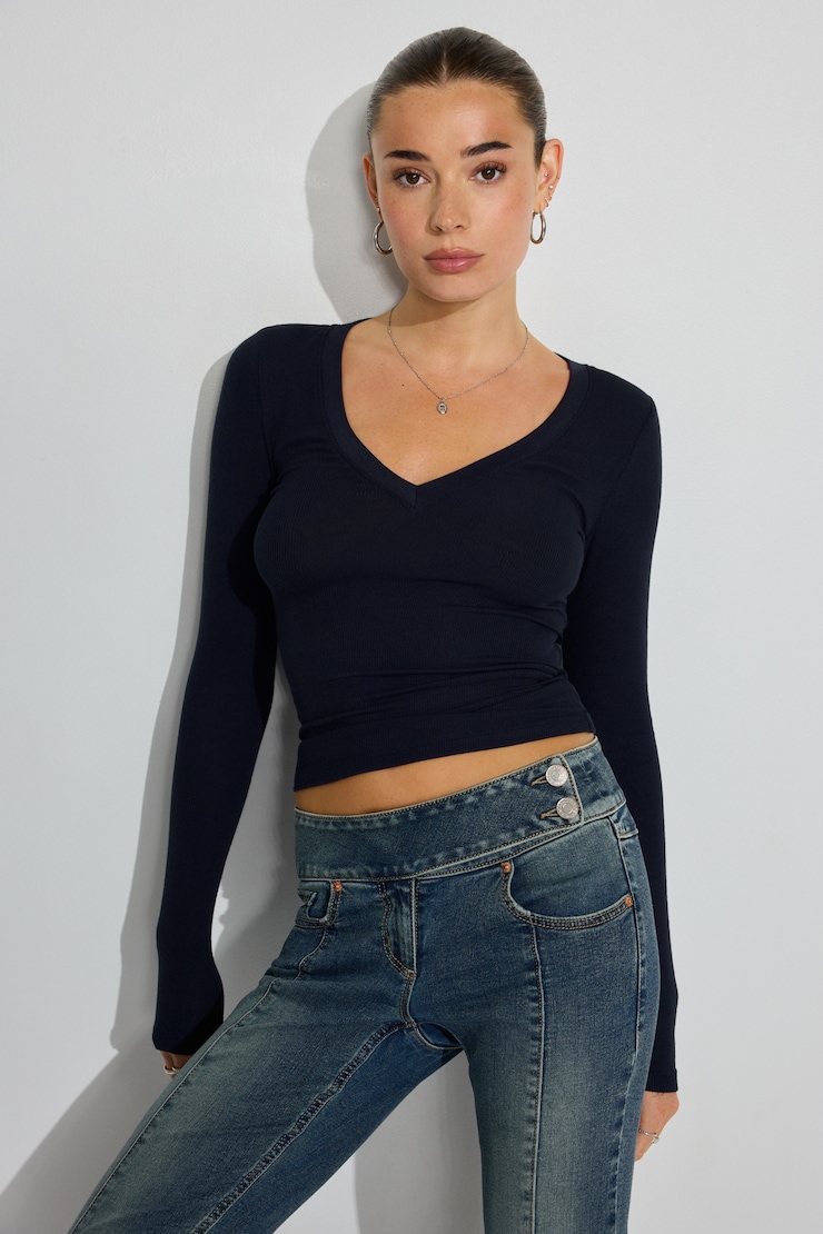 Mariana Blue