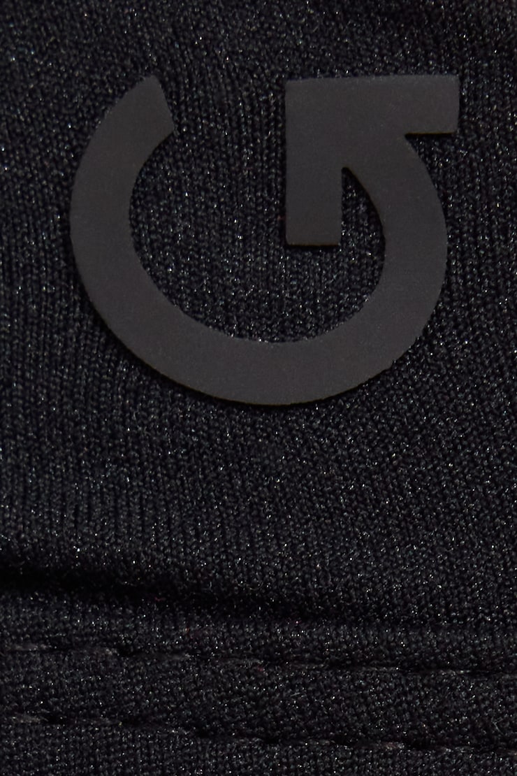 100100227_06V_alt3_1920x2880.jpg